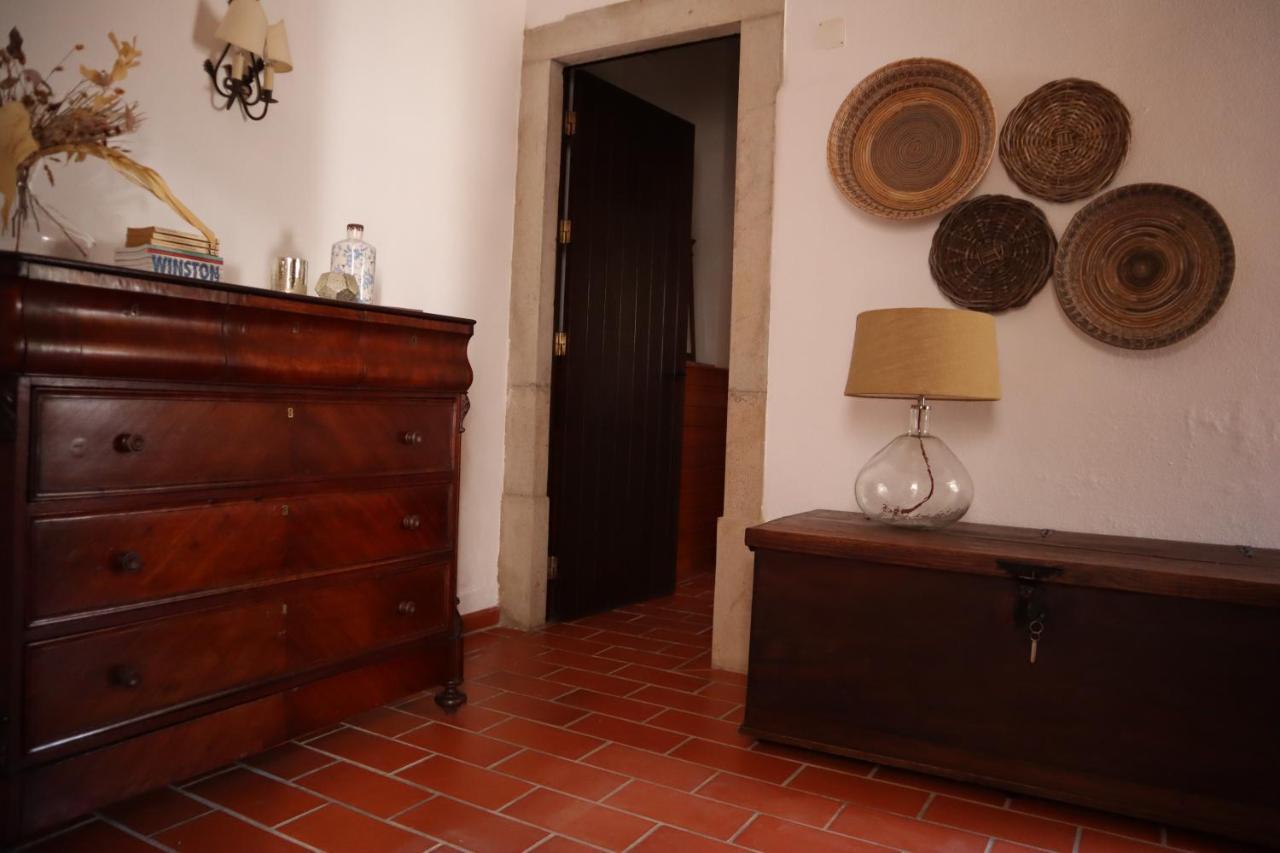 Os Agostos Bed & Breakfast Ngoại thất bức ảnh