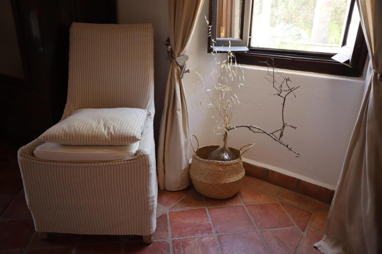 Os Agostos Bed & Breakfast Ngoại thất bức ảnh
